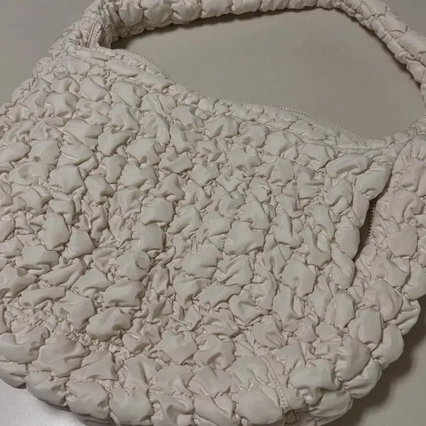 [BUNJANG] COS Quilted Cloud Bag Oversized Ivory / COS 코스 구름백 오버사이즈 아이보리 퀄팅백