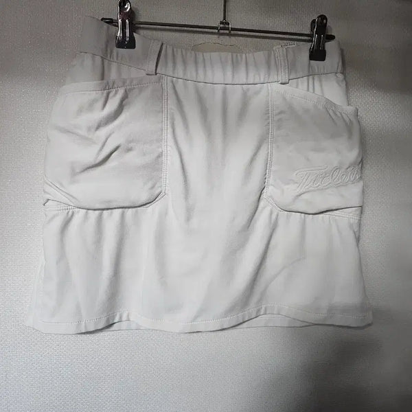 [BUNJANG] Titleist Women's Golf Skirt White Size 25 / 타이틀리스트 여성 골프 스커트 화이트 25