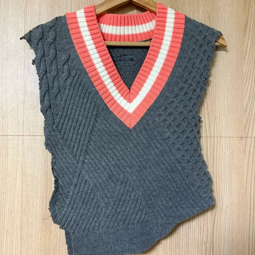 [BUNJANG] Ader Error Knit Vest / 아더에러 니트 베스트