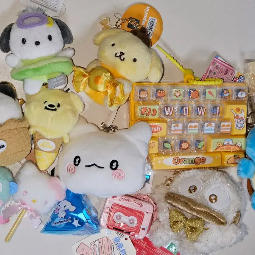 [BUNJANG] Sanrio Characters Keychain & Plush Toy Collection / 인형 키링 팔아요(상점에 다른거 많아요(26구 키캡 대왕키캡 키캡키링 산리오 하나마루 오바케 한교동 포차코 폼폼푸린 시나모롤 키티 카세트 미니카세트 포켓몬 꼬부기