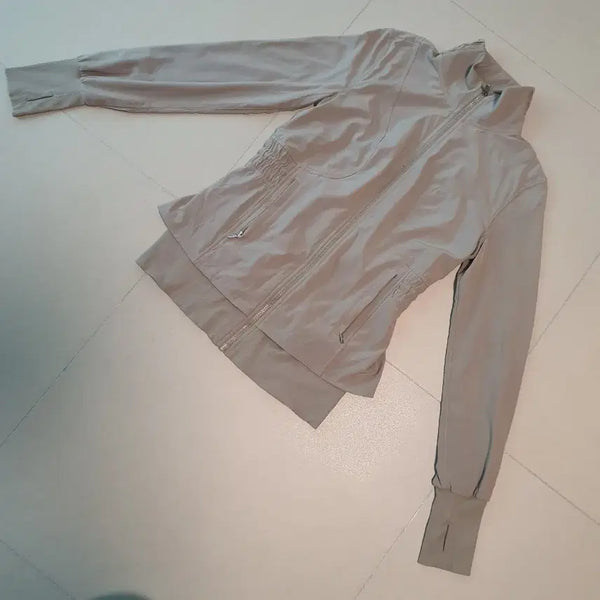 [BUNJANG] Lululemon Scuba Full Zip Jumper Size 6 / 룰루레몬 신치 풀집업 점퍼 6