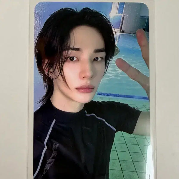 [BUNJANG] Stray Kids Hyunjin THIS&THAT Lucky Draw Photocard / 스트레이 키즈 현진 디스앤댓 팝업스토어 2차 앨범 럭드포카