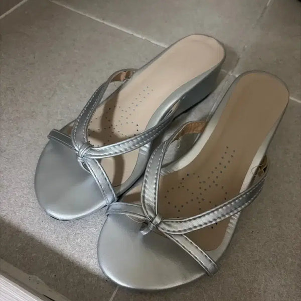 [BUNJANG] Silver Height-Increasing Sandals / 미끄럼방지패드o영상)0)실버 키높이 샌들 쪼리 230 /36 사이즈 5cm