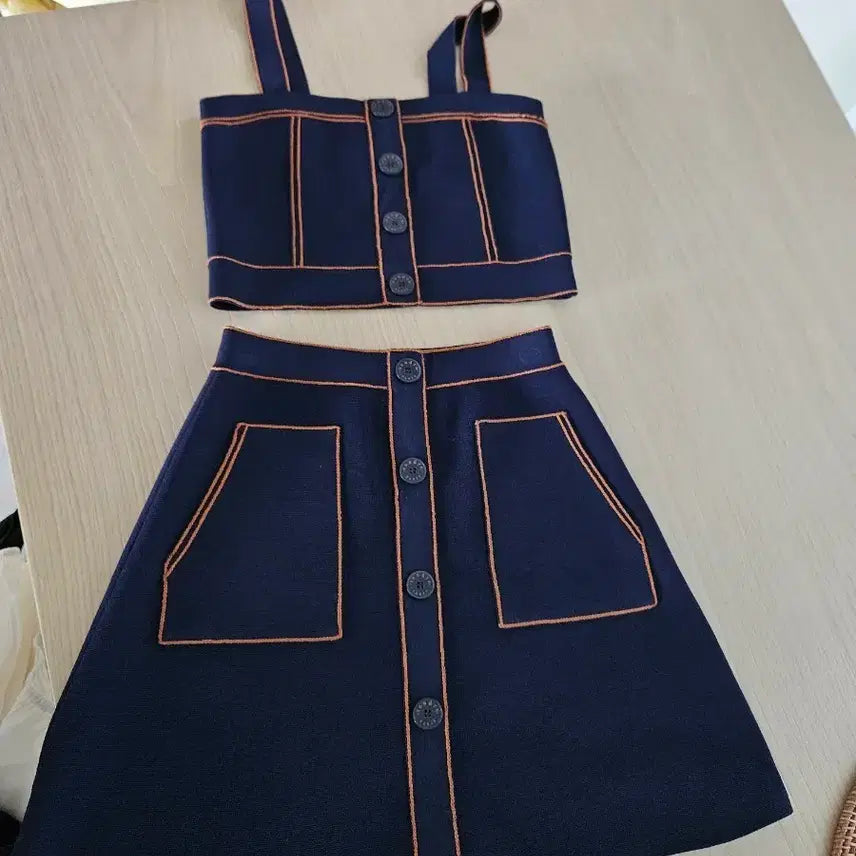 [BUNJANG] Sandro Authentic Navy Button Design Knit Set / 산드로 정품 네이비 버튼 디자인 니트 세트