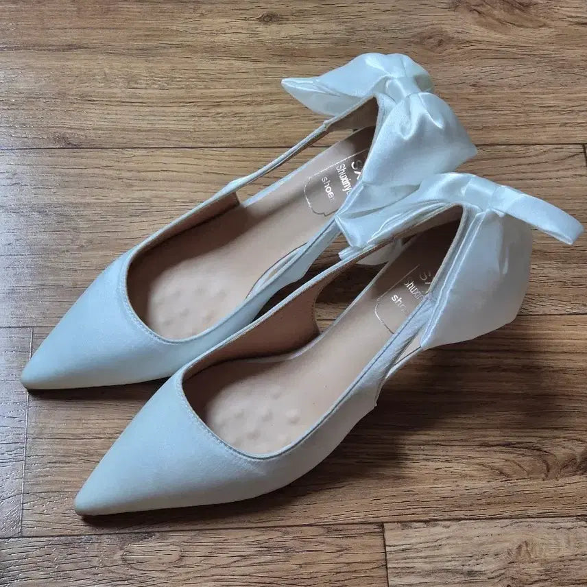 [BUNJANG] White High Heel Shoes 225 / 화이트 하이힐 구두 225