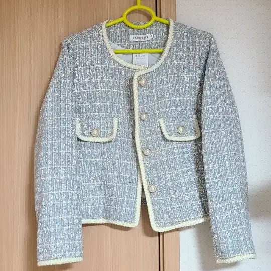 [BUNJANG] Women's Light Blue & White Pearl Button Tweed Jacket (Size M) / [새상품] 여성 하늘색&하얀색 진주단추 트위드 자켓 M사이즈 여성자켓 여자자켓