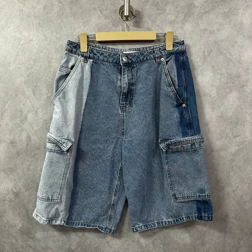 [BUNJANG] Kirsh Wide Denim Cargo Shorts / 키르시 와이드 데님 카고 반바지 30