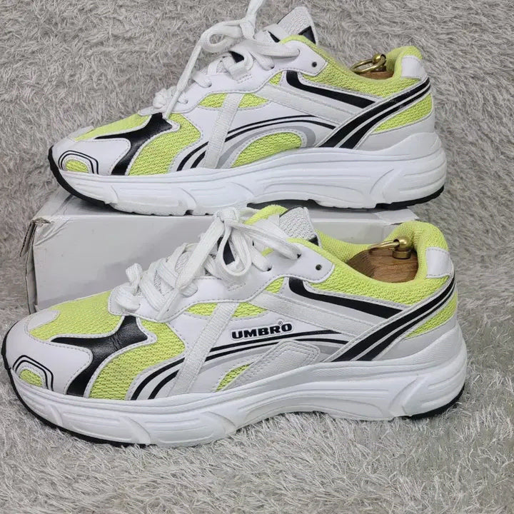 [BUNJANG] Umbro Hyde Fluorescent Sneakers / 270 엄브로 하이드 형광 스니커즈
