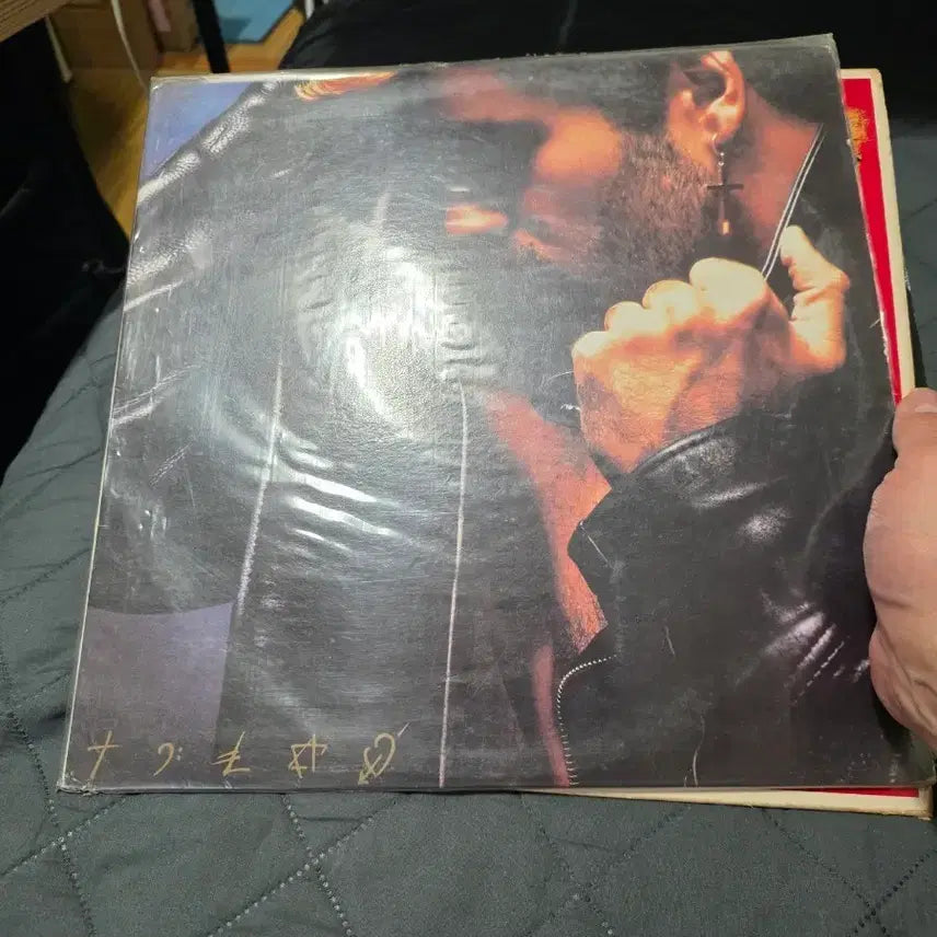 [BUNJANG] George Michael Faith LP Vinyl Record with Autographed Cover / 조지 마이클의 명반 Faith LP