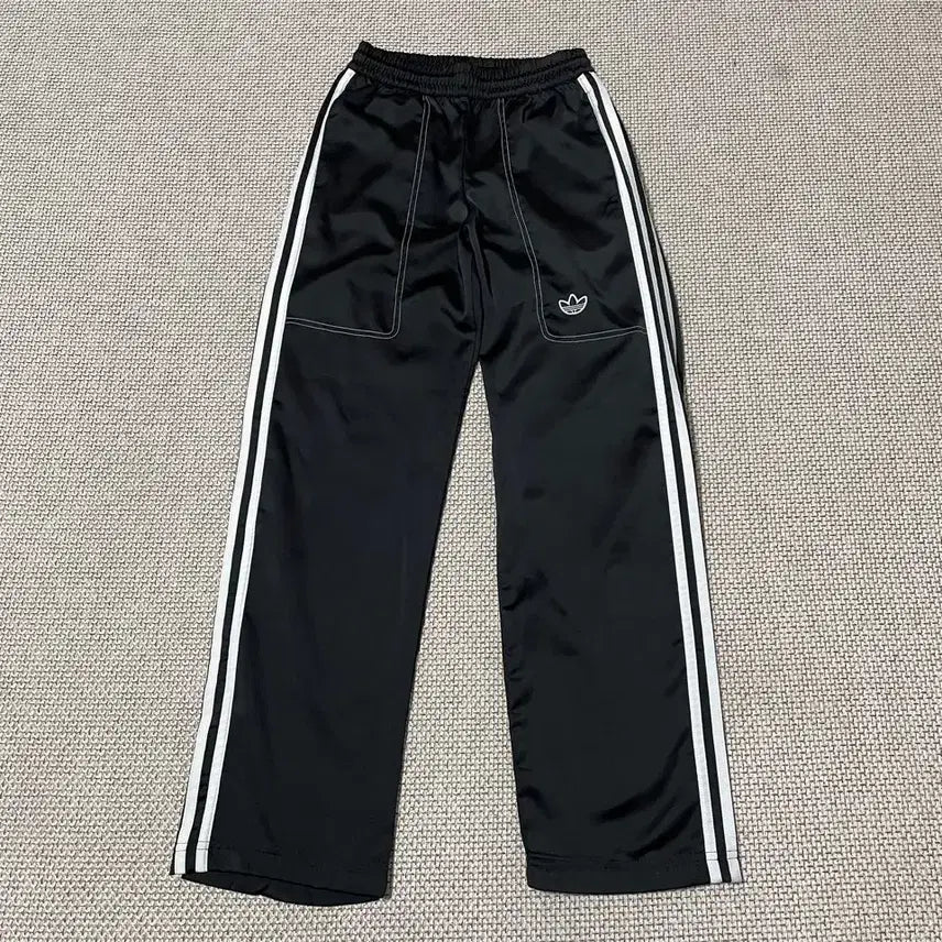[BUNJANG] Adidas Women's Stitch Pants XS / XS 아디다스 여성 스티치 바지 하의 B.7192