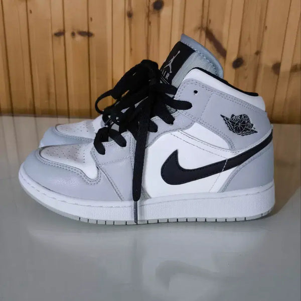 [BUNJANG] Air Jordan 1 Mid Light Grey / 230mm 에어 조던1 미드 라이트 그레이