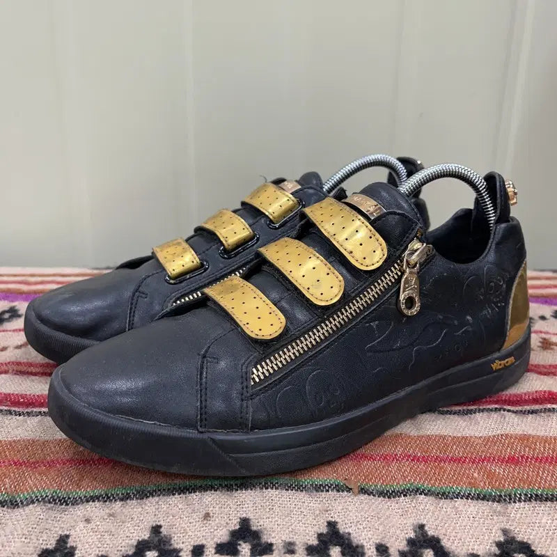 [BUNJANG] Mark &ロナ Velcro Spikeless Golf Shoes 245 / 마크앤로나 벨크로 스파이크리스 골프화 245 X03290