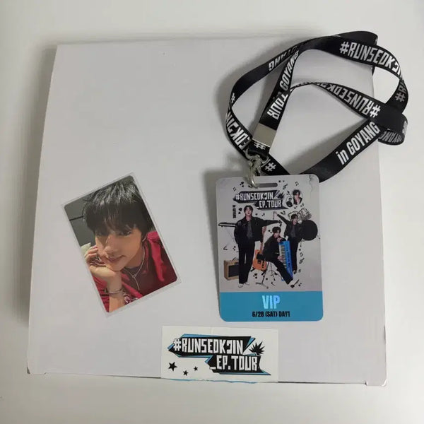 [BUNJANG] BTS Jin Lucky Draw Photocard / 달려라석진 런석진 방탄 bts 진 석진 역조공 고양 인천 콘서트 아리랑 부산 에코 해피 디에넛 사첵 포카 방탄 포카