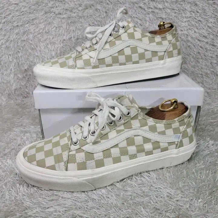 [BUNJANG] Vans Old Skool Tapered Checkerboard Sneakers / 250 반스 올드스쿨 테이퍼드 체커 스니커즈