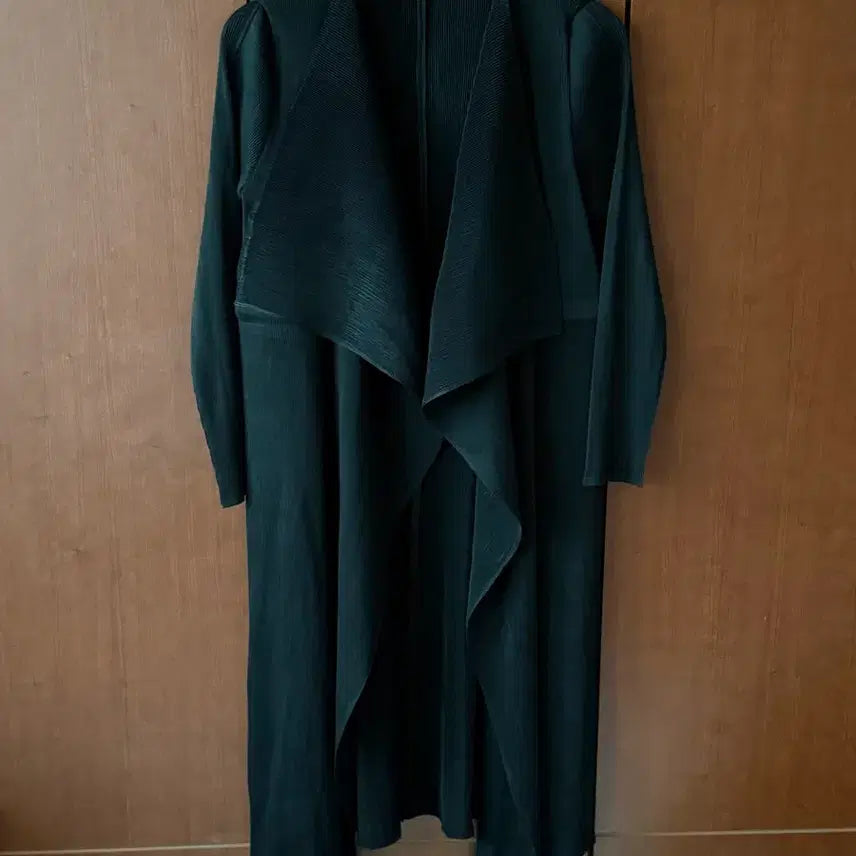 [BUNJANG] Pleated Long Cardigan Black / 플리츠 롱 가디건 블랙