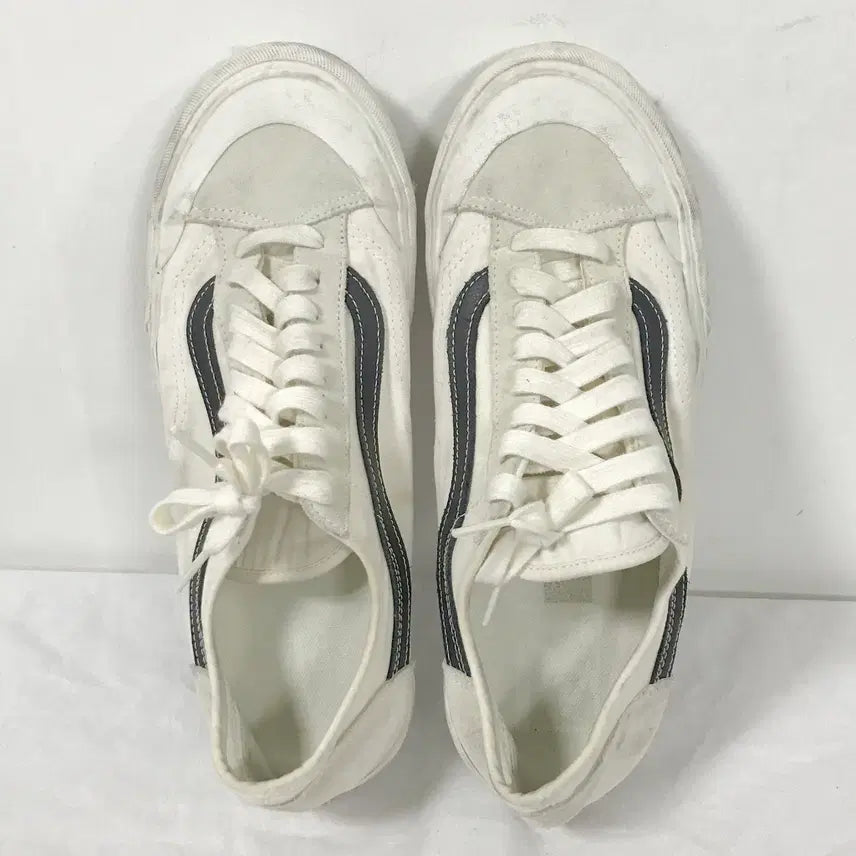 [BUNJANG] Vans Sneakers White & Black (US 9.5) / 반스 스니커즈275 호호상점