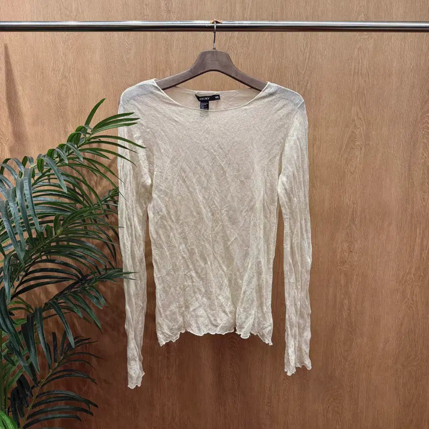 [BUNJANG] DKNY See-Through Knit Long Sleeve Crinkle Texture Wave Finish Beige / DKNY 시스루 니트 롱슬리브 크링클 텍스처 물결 마감 디테일 베이지