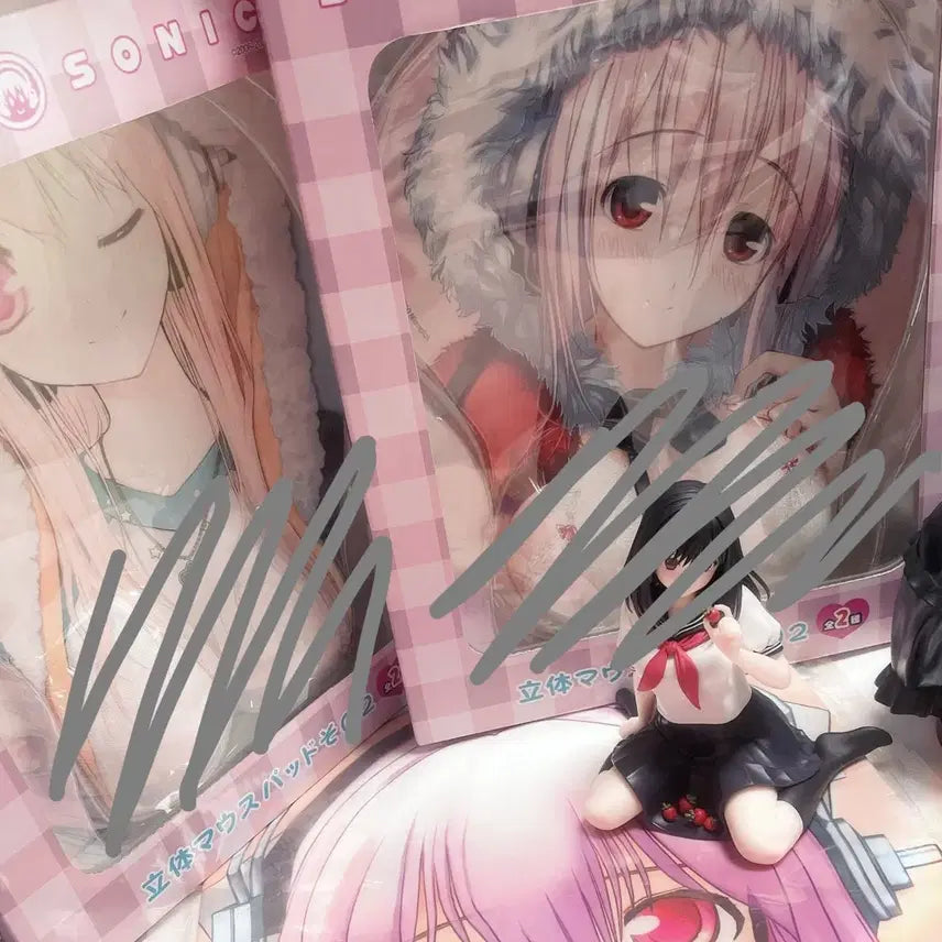 [BUNJANG] Super Sonico 3D Mouse Pad Set (2 Types) / 슈퍼 소니코 입체 마우스 패드 2종 일괄