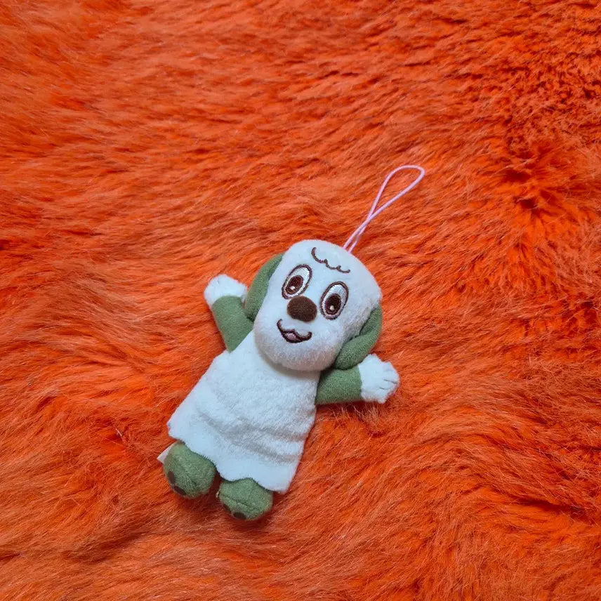 [BUNJANG] Wanwan Plush Bag Charm Keychain / wanwan 왕왕이 인형 백참 키링