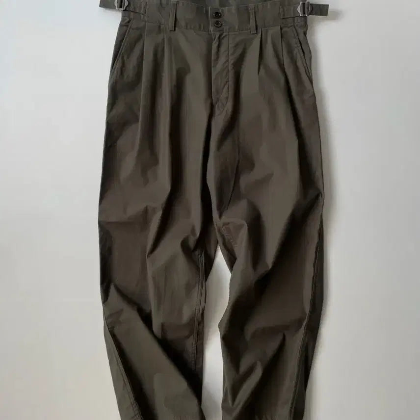 [BUNJANG] Swallow Lounge Santiago Pants Dark Olive / 스왈로우 라운지 산티아고 팬츠 다크 올리브