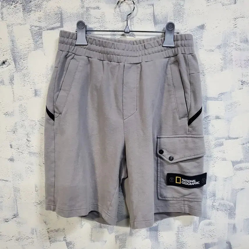 [BUNJANG] National Geographic Cargo Shorts Size 76 / 내셔널지오그래픽 카고 반바지 76