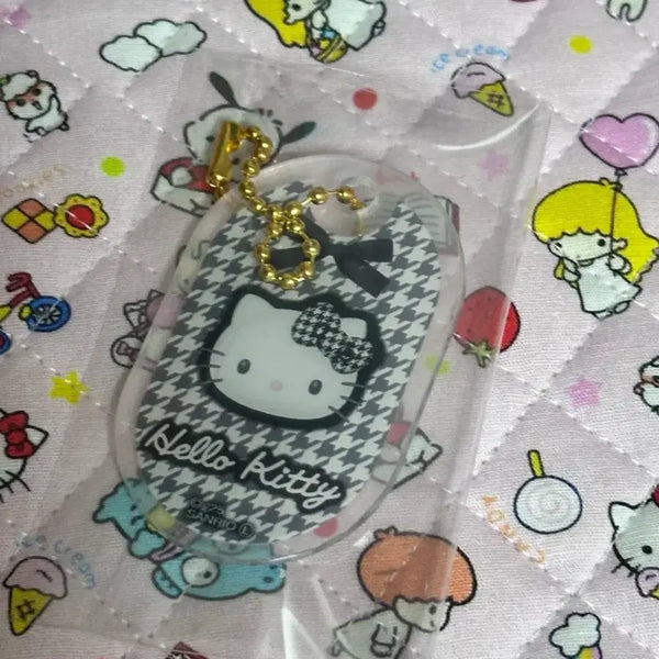 [BUNJANG] Sanrio Kuromi Hana Acrylic Keyring / 산리오 블랙 카오하나 아크릴 키링