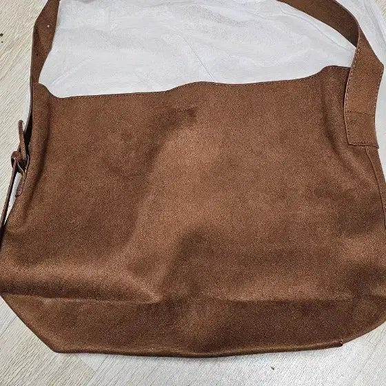 [BUNJANG] Suede Shoulder Bag Brown / 스웨이드 숄더백 브라운