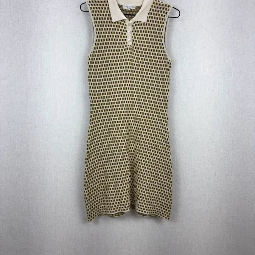 [BUNJANG] Opening Ceremony Knit Sleeveless Dress / 오프닝세레모니 니트 민소매 원피스