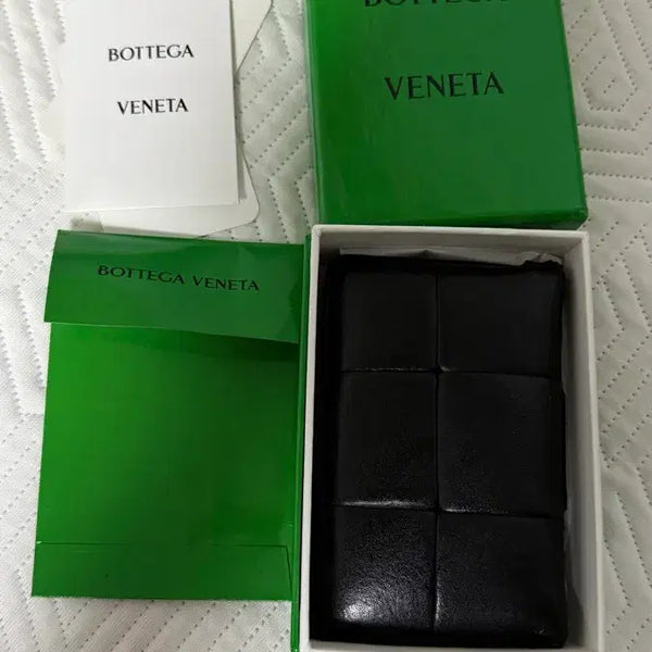 [BUNJANG] Bottega Veneta Intrecciato Flap Wallet Black / 보테가 플랩 지갑 판매