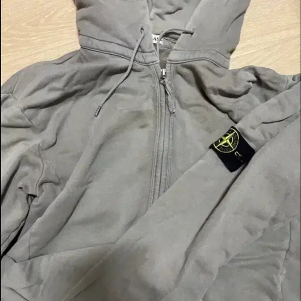 [BUNJANG] Stone Island Hooded Zip-Up Sweatshirt / 스톤아일랜드 후드집업
