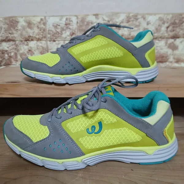 [BUNJANG] World Cup Running Shoes / (220) 월드컵 운동화 240