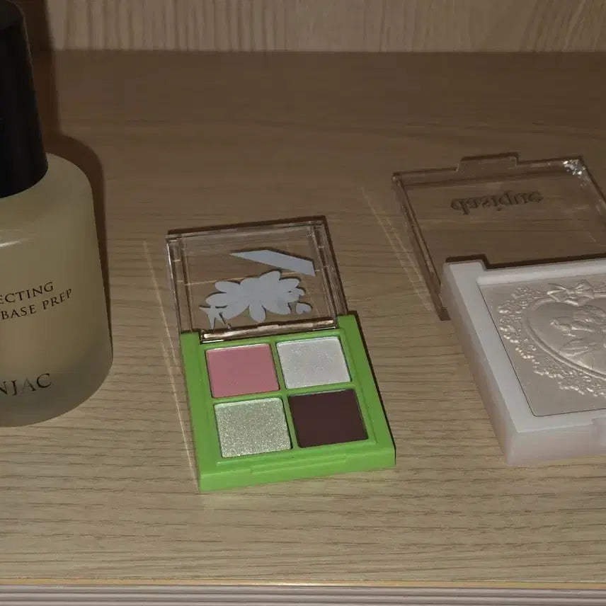 [BUNJANG] Yonjac Base Prep, Rom&nd Mini Eyeshadow, Dasique Highlighter Set / 연작 베이스 프랩, 롬앤 미니 아이섀도우, 데이지크 하이라이터