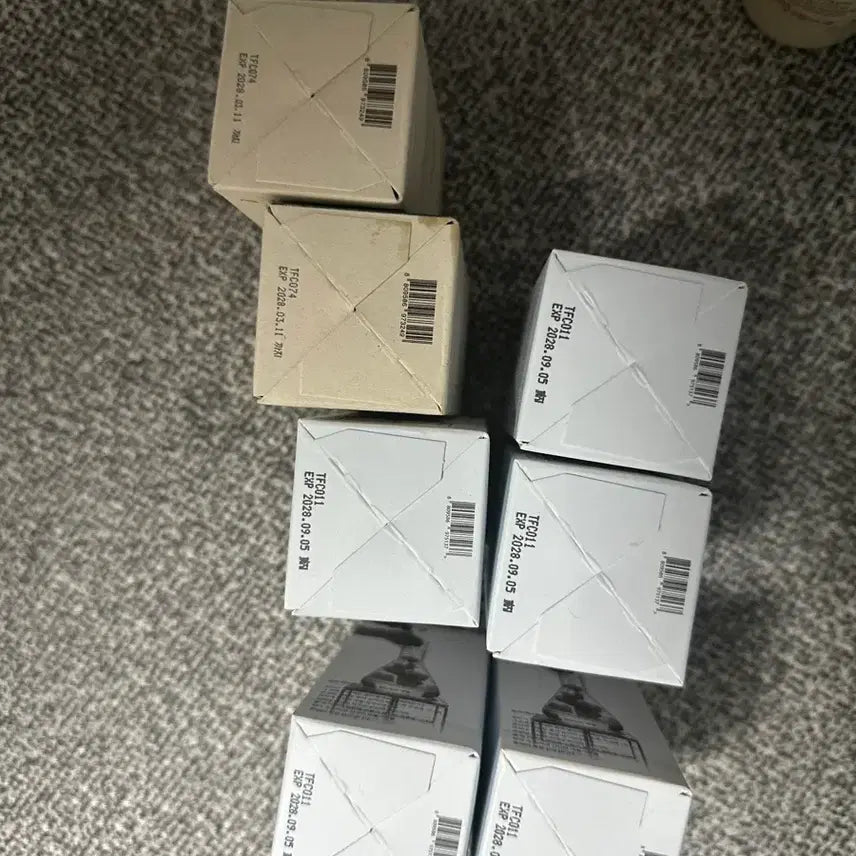 [BUNJANG] Tone28 Hyaluron Cica Serum & Peptide Cica Serum Bundle / 톤28세럼 처분