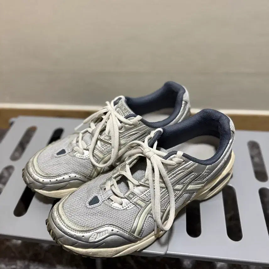[BUNJANG] Asics Gel-Feedback 1090 Running Shoes / 아식스 런닝화 젤 피드몬드 1090 275