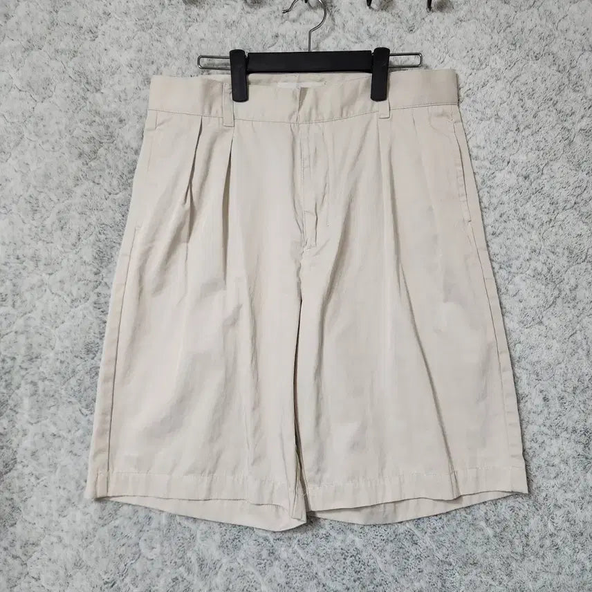 [BUNJANG] BESLOW Two-Tuck Shorts / J839 [34] BESLOW 비슬로우 투턱 반바지