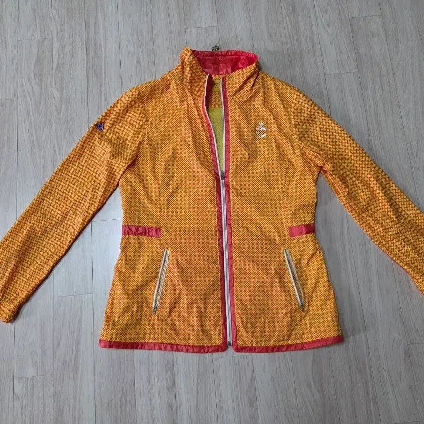 [BUNJANG] Louis Castel Women's Orange Windbreaker Jacket / 루이까스텔 바람막이 자켓 오렌지