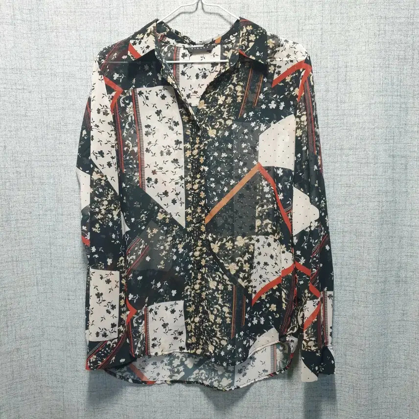 [BUNJANG] Sisley Sheer Flower Pattern Printing Blouse 42 / 시슬리 시스루 플라워 패턴 프린팅 블라우스 42