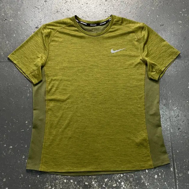 [BUNJANG] Nike Running Short Sleeve T-Shirt / 105 나이키 런닝 반팔티