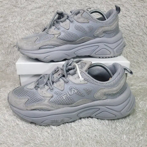 [BUNJANG] FILA Tenacity 99/20 Sneakers / 250 FILA 휠라 테너시티 99/20 스니커즈