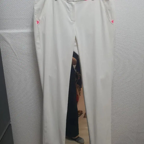 [BUNJANG] Castelbajac Women's Golf Pants White Fluorescent Pink Trim / [70/27-28] 까스텔바작 여성 형광배색 골프 팬츠/바지 (상태양호)