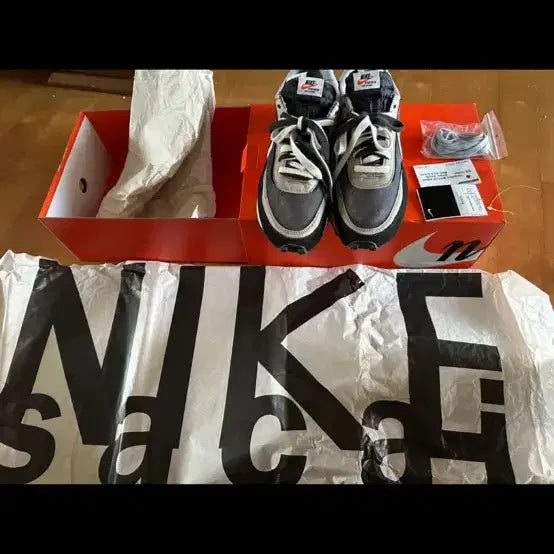 [BUNJANG] Nike x Sacai Vaporwaffle "Psychic Black" / 나이키 사카이 베이퍼 와플, 사이키 블랙