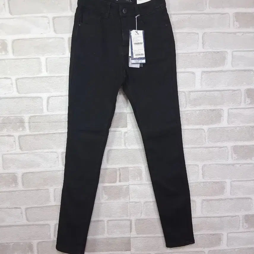 [BUNJANG] NIX Women's Black Comfort Rise Skinny Fit Denim Pants (25 inch) / NIX 닉스 여성 블랙 컴포트라이즈 스키니핏 데님팬츠 25인치 택새상품