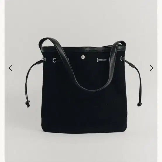 [BUNJANG] Toutie Bucket Bag Black / 투티에 버킷백 블랙 새상품