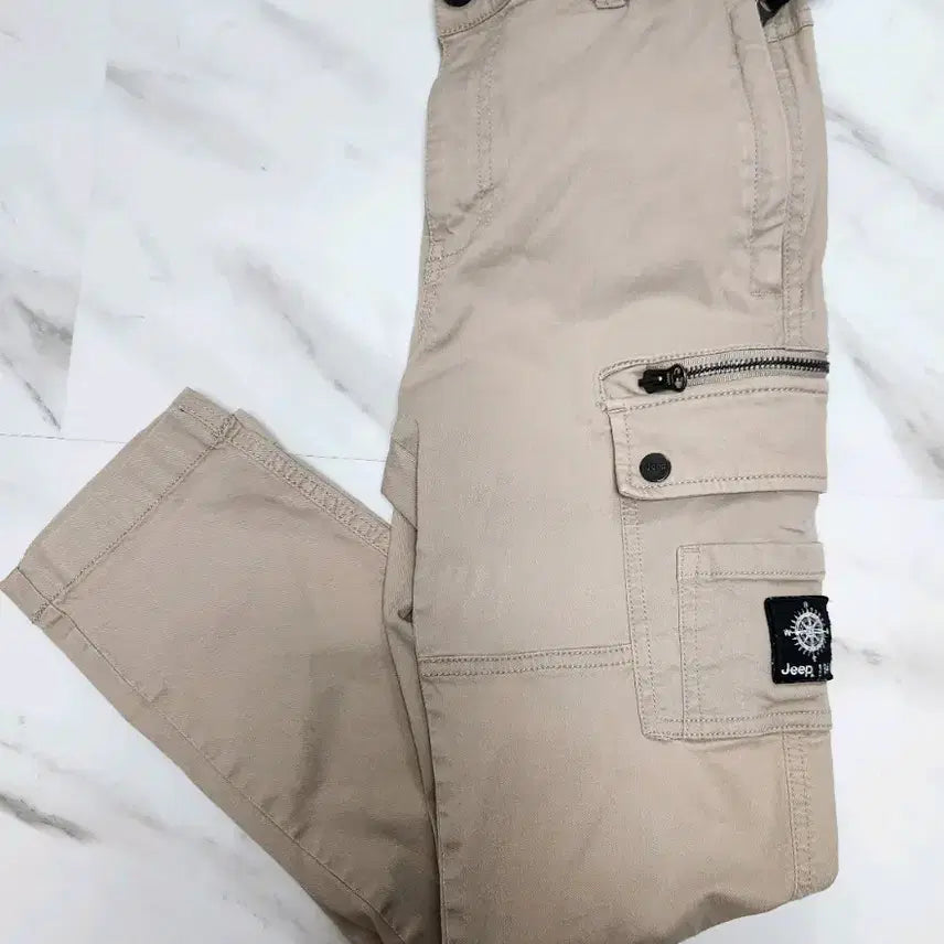 [BUNJANG] Jeep Beige Cargo Pants Bundle Set (Size 26) / 지프 베이지 카고바지 26사이즈 2장 일괄판매합니다