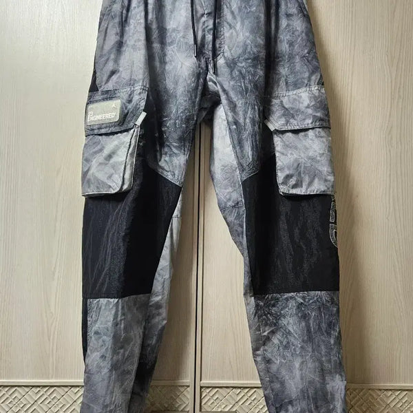 [BUNJANG] Nike Air Jordan Engineered Cargo Pants (L) / 나이키 에어조던 엔지니어드 카고 팬츠 L