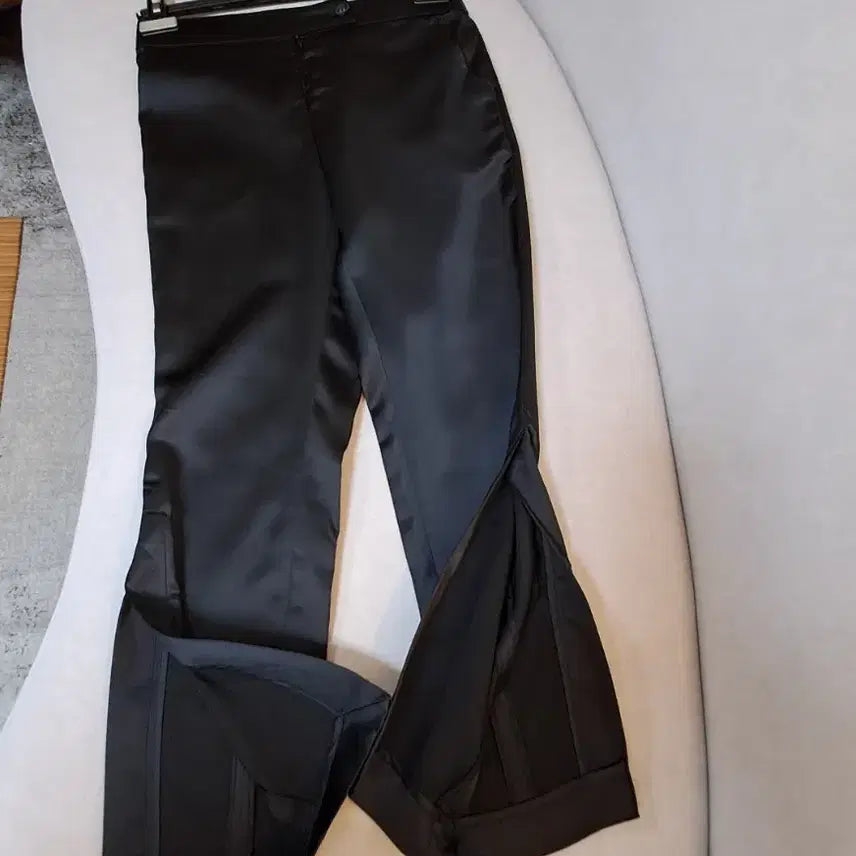 [BUNJANG] SILK-MAISON Silk Blend Trousers Slits Detail Black / 새상품(25~26)수입 silk-maison 실크혼방 절개디테일 바지
