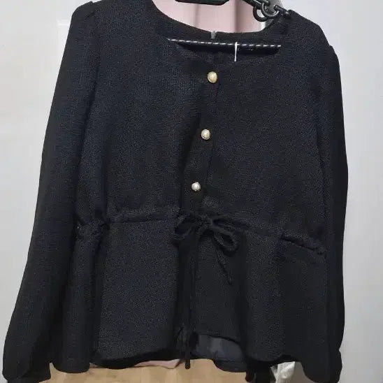 [BUNJANG] Tweed String Pearl Button Blouse / 트위드 스트링 진주단추 블라우스