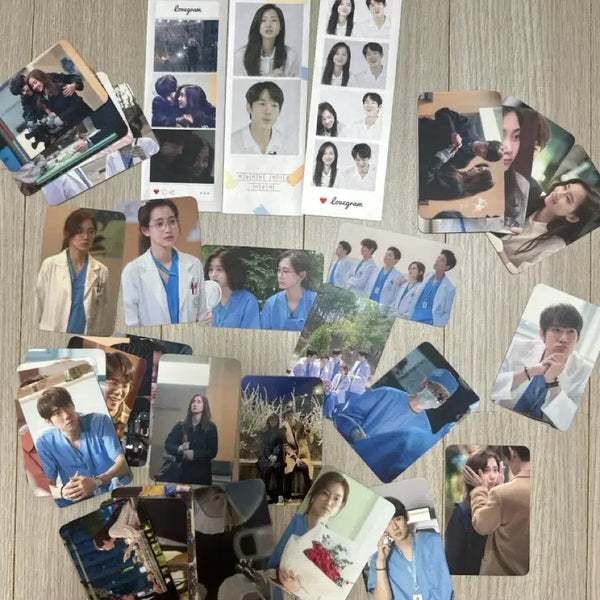 [BUNJANG] Wise Doctor's Life Unofficial Stickers and Photocards / 슬기로운 의사생활, 슬의생 비공굿 스티커 및 포카 판매