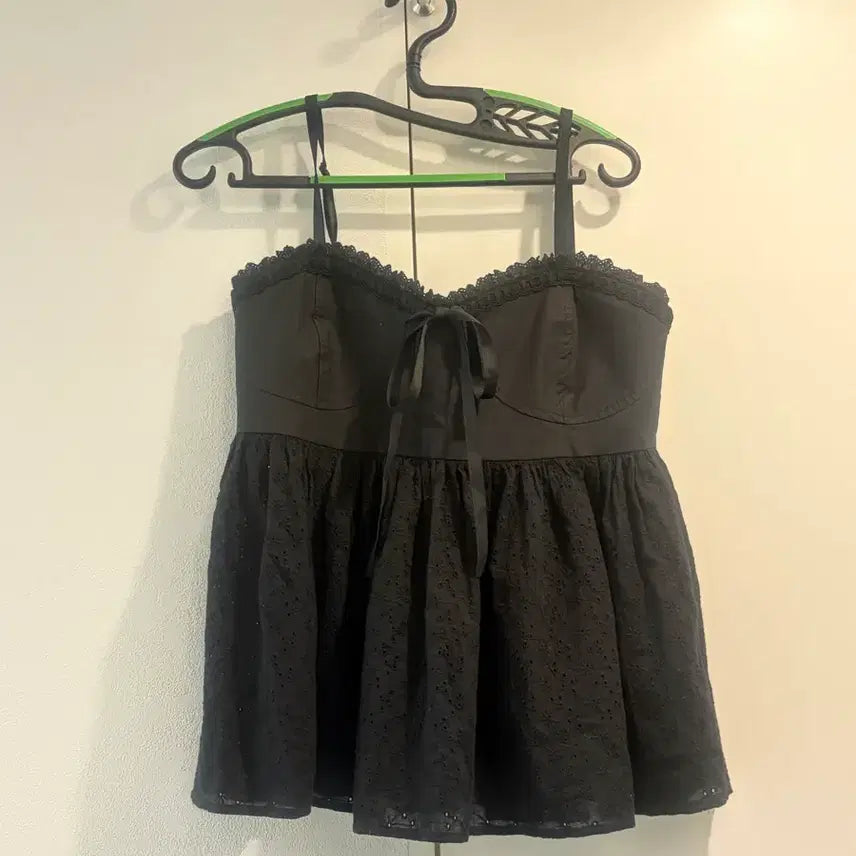 [BUNJANG] Helder Bustier Blouse / 헬더 뷔스티에블라우스