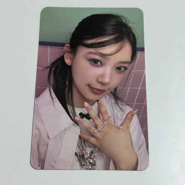 [BUNJANG] ILLIT Mocha Cherish Weverse Album Photocard / 아일릿 모카 체리쉬 위버스반 앨포 (원희로 교환 가능)